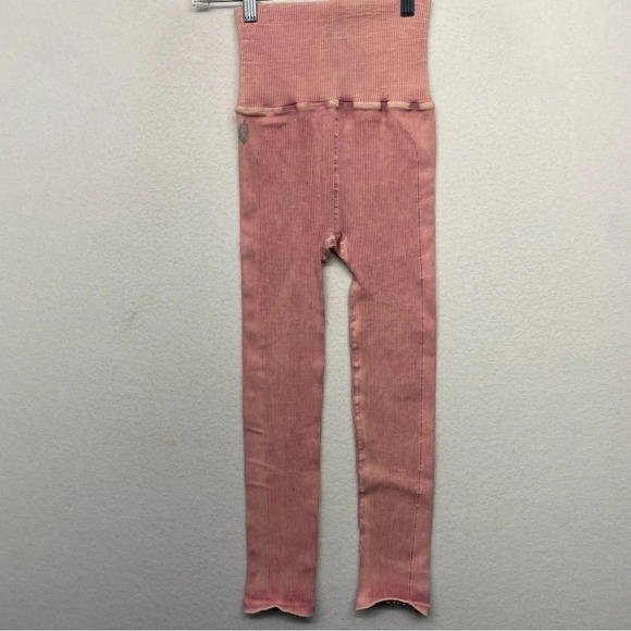 FP Free People Movement Happiness Runs Ultra High Rise Leggings XS/S Pink Ribbed - Picture 6 of 9